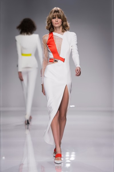 Atelier Versace Spring Summer 2016 Collection at PFW